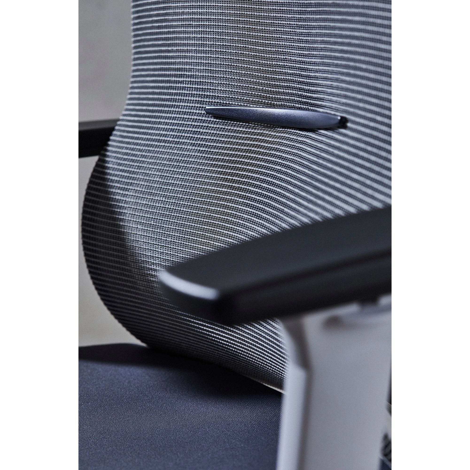 Novigami Kalik Black Mesh Back Office Chair 10 Novigami Kalik Black Mesh Back Office Chair - Image 10